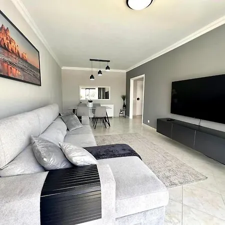 Luxury Modern *