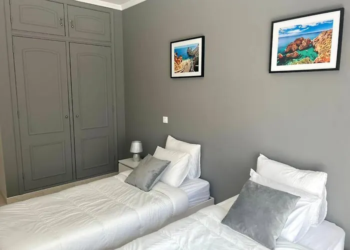 Luxury Modern * Quarteira